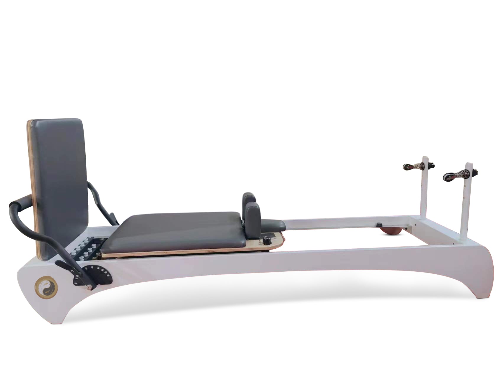 Wood Studio Pilates Reformer - Etoile - Personal Hour for Yoga and Meditations 