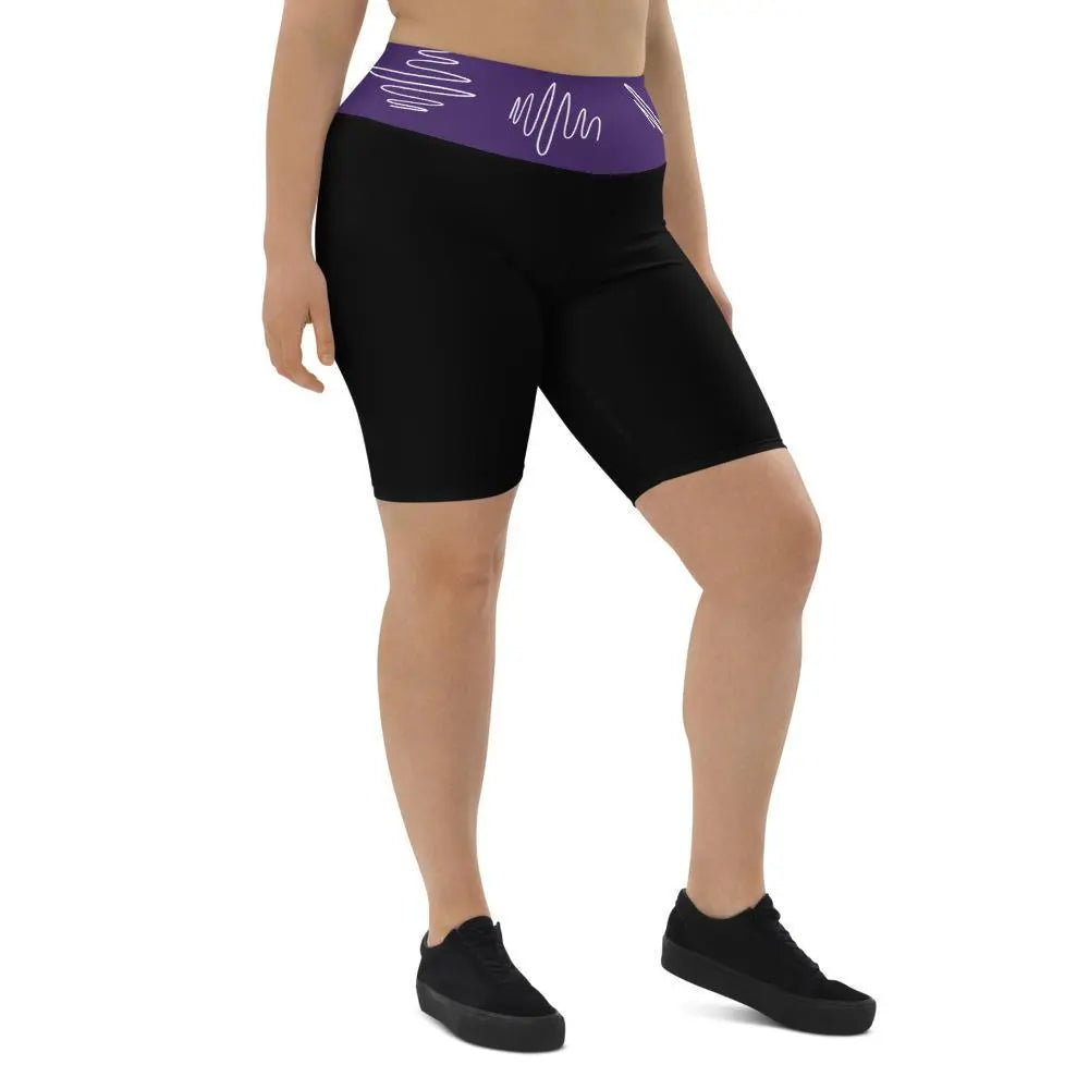 High-waisted Oversized Yoga Shorts With Pocket - Personal Hour for Yoga and Meditations