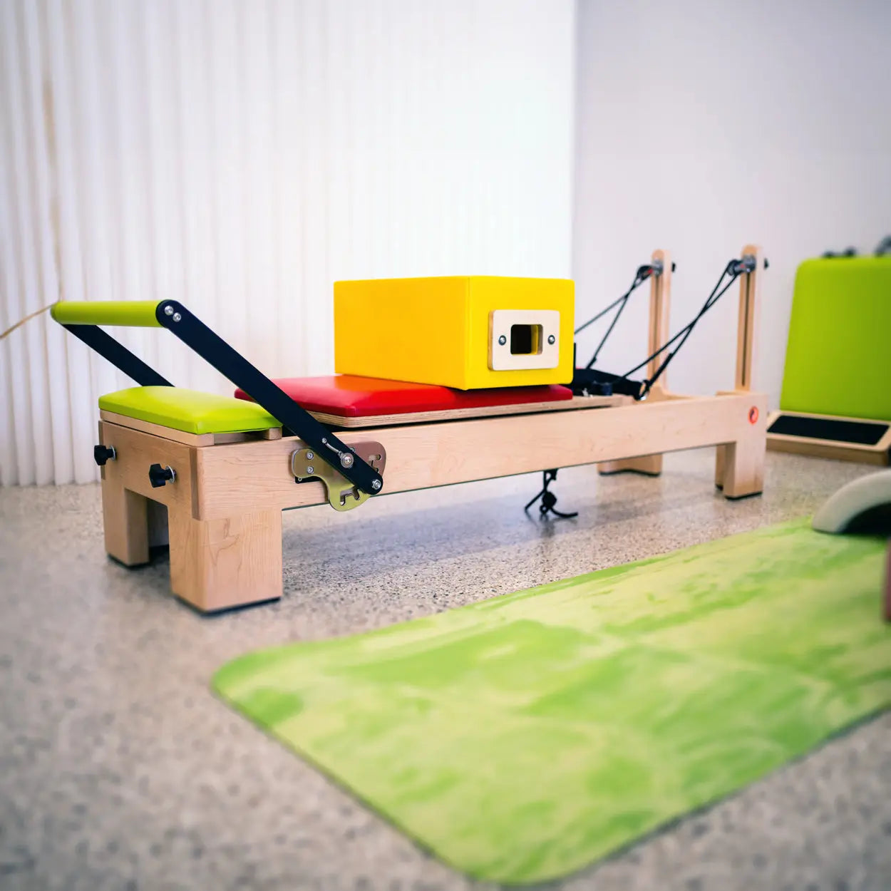 Nano Elite Archer - Pilates Reformer for Kids - Personal Hour for Yoga and Meditations