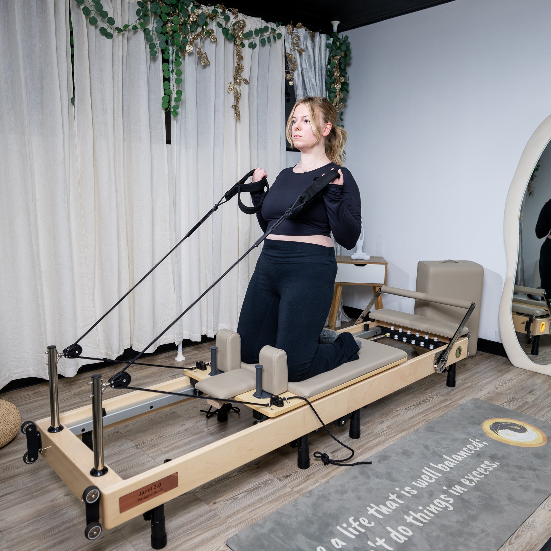 Janet Elite 2.0 – Premium Foldable Pilates Reformer