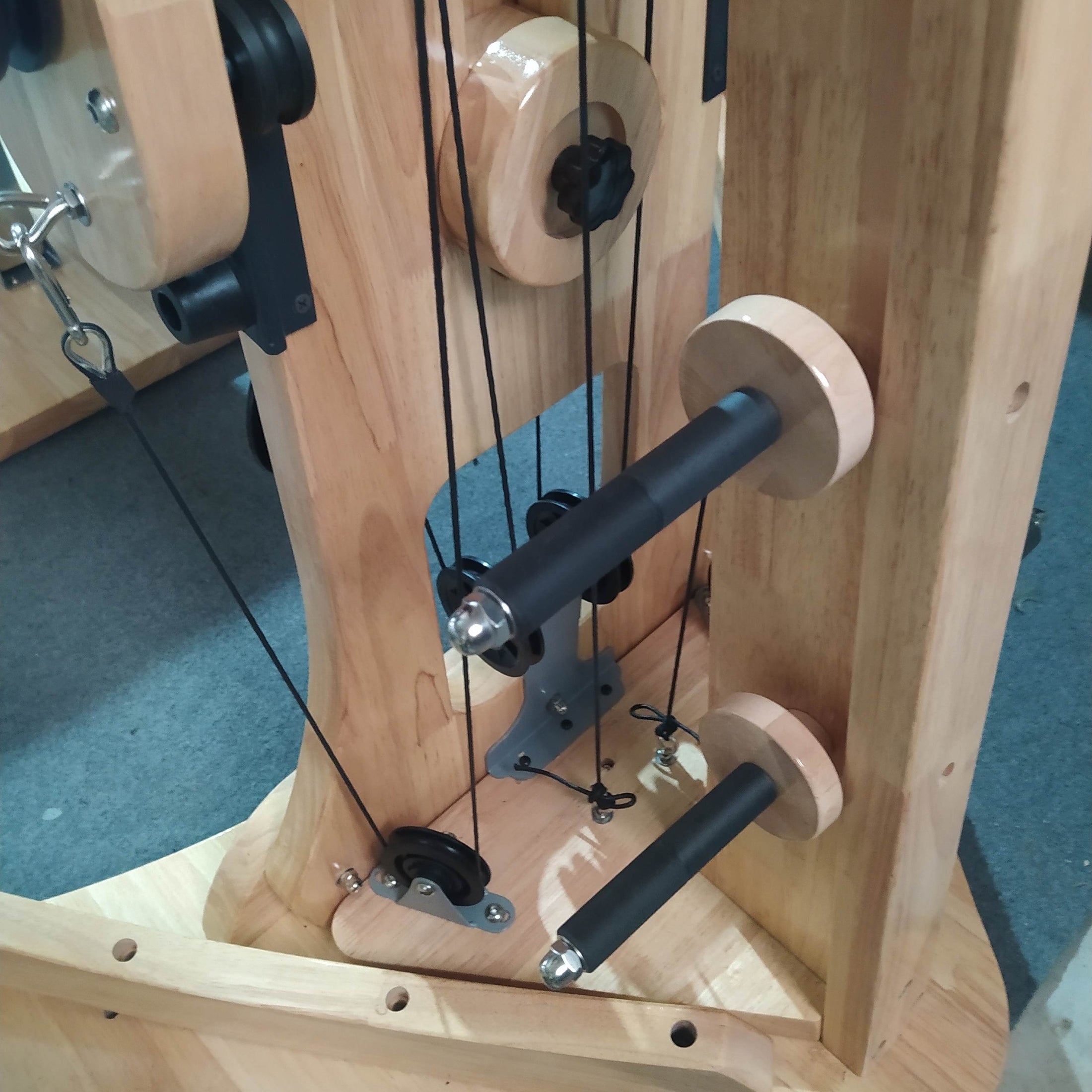 Pulley Tower System and Bench - New Premium Design - Personal Hour for Yoga and Meditations