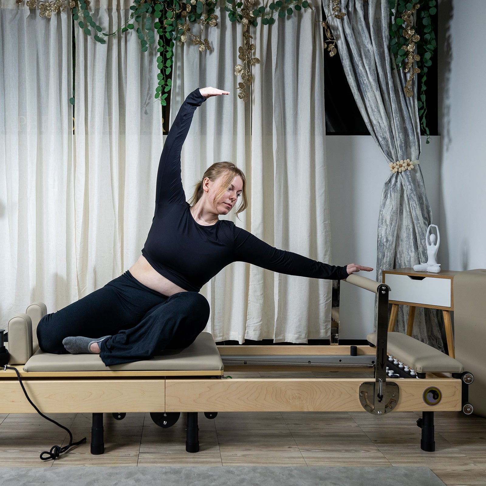 Janet Elite 2.0 - Foldable Pilates Reformer - PersonalHour