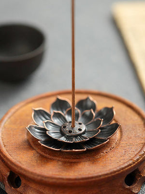 Open image in slideshow, Meditation Gift - Lotus Shaped Incense Stick Holder (Incense Burner) - Personal Hour for Yoga and Meditations 
