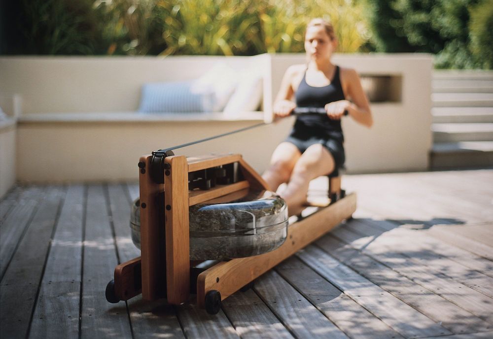 Water Resistance Rowing Machine - Lagree pilates water resistance ...